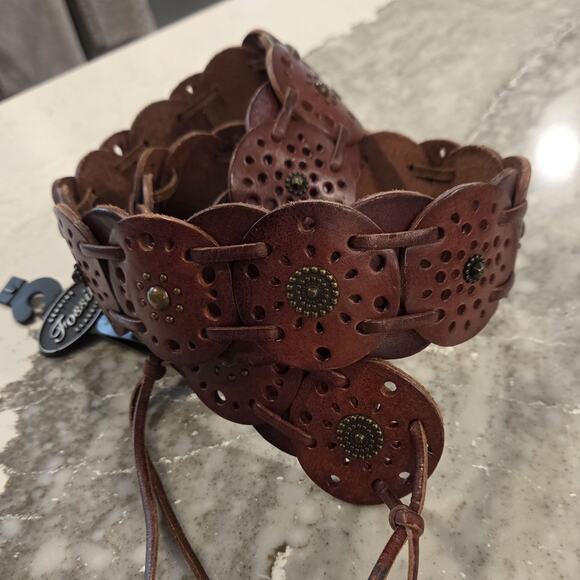 NWT Fossil Brown Leather Medallion Tie Belt L Boho Western Floral Laser Cut